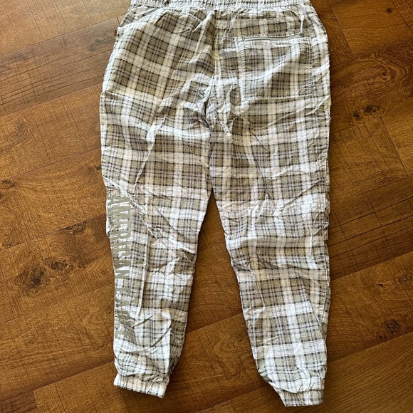 Men's American Eagle Joggers - Picture 2 of 5